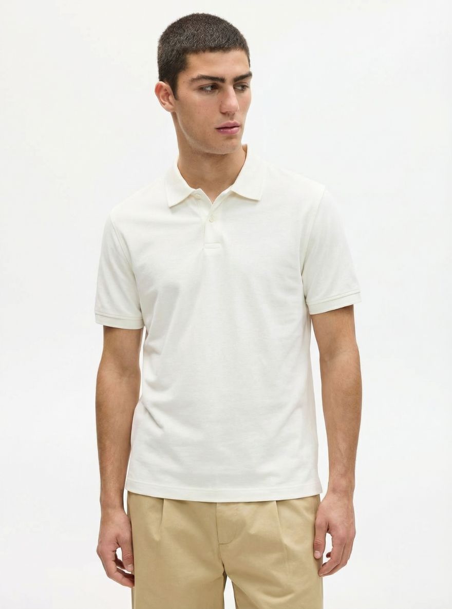 Arden Minimal – Buttoned Polo